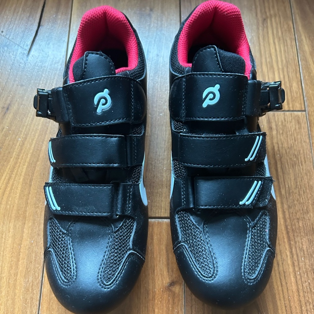 New Peloton Women’s Shoes Size 38